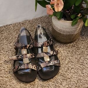 Vionic Amber Slingback Sandals Snakeskin  Womens Sz 8